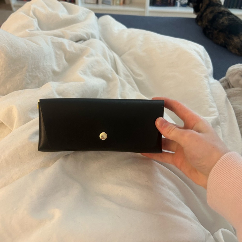 Elegant Black Women's Clutch